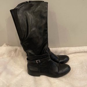 Black Boots Size 7